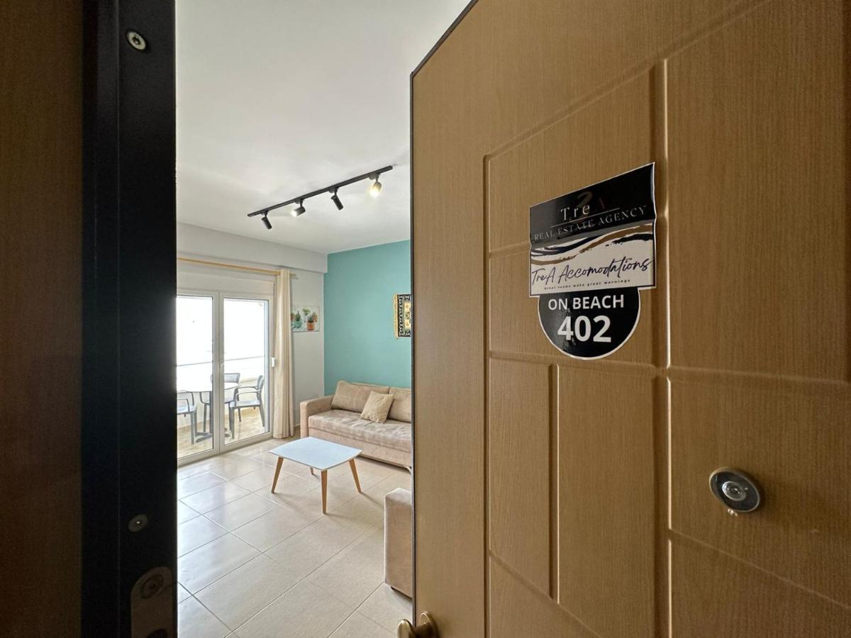 Vlorë Trea Accomodations - On Private Beach With Sunbed & Umbrella מראה חיצוני תמונה